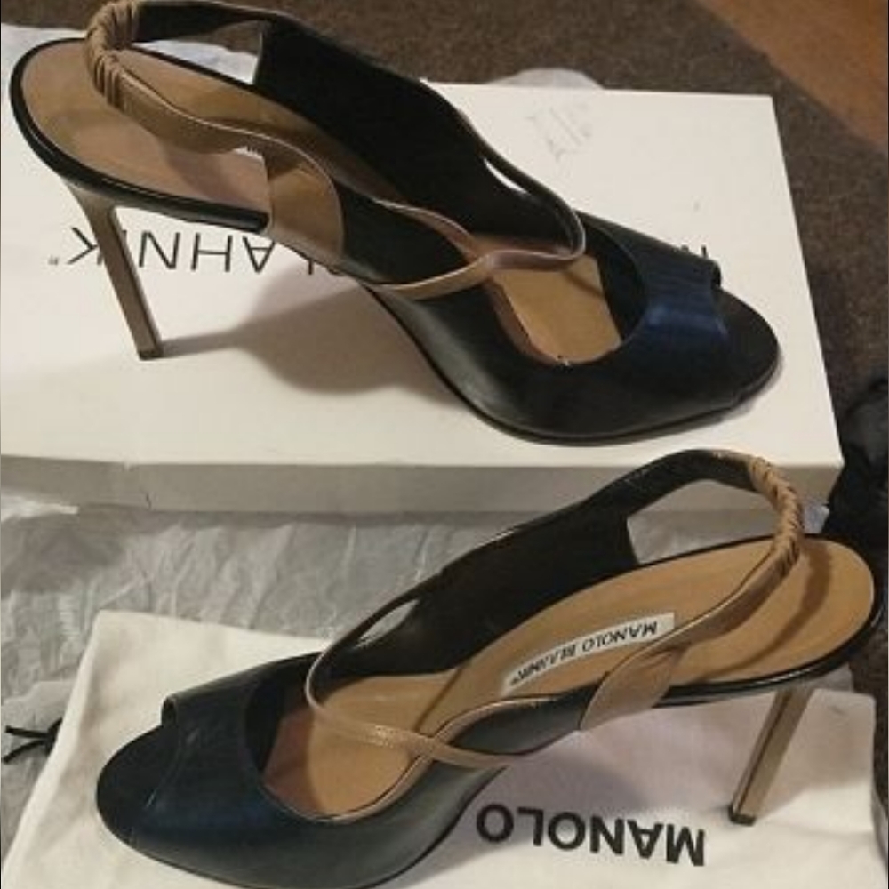 Manolo Blanhiks 4" Mary Jane Pumps Open Toe Strappy Stiletto High-heel Sandals